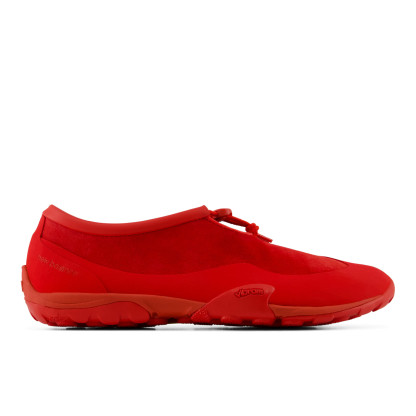 New Balance MT10 Kırmızı Kadın Günlük Giyim MT10T8E8 - Kırmızı