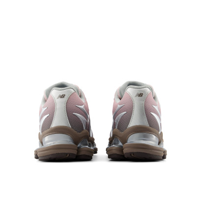 New Balance 2000 Pembe Kadın Günlük Giyim U20004H3 - Pembe