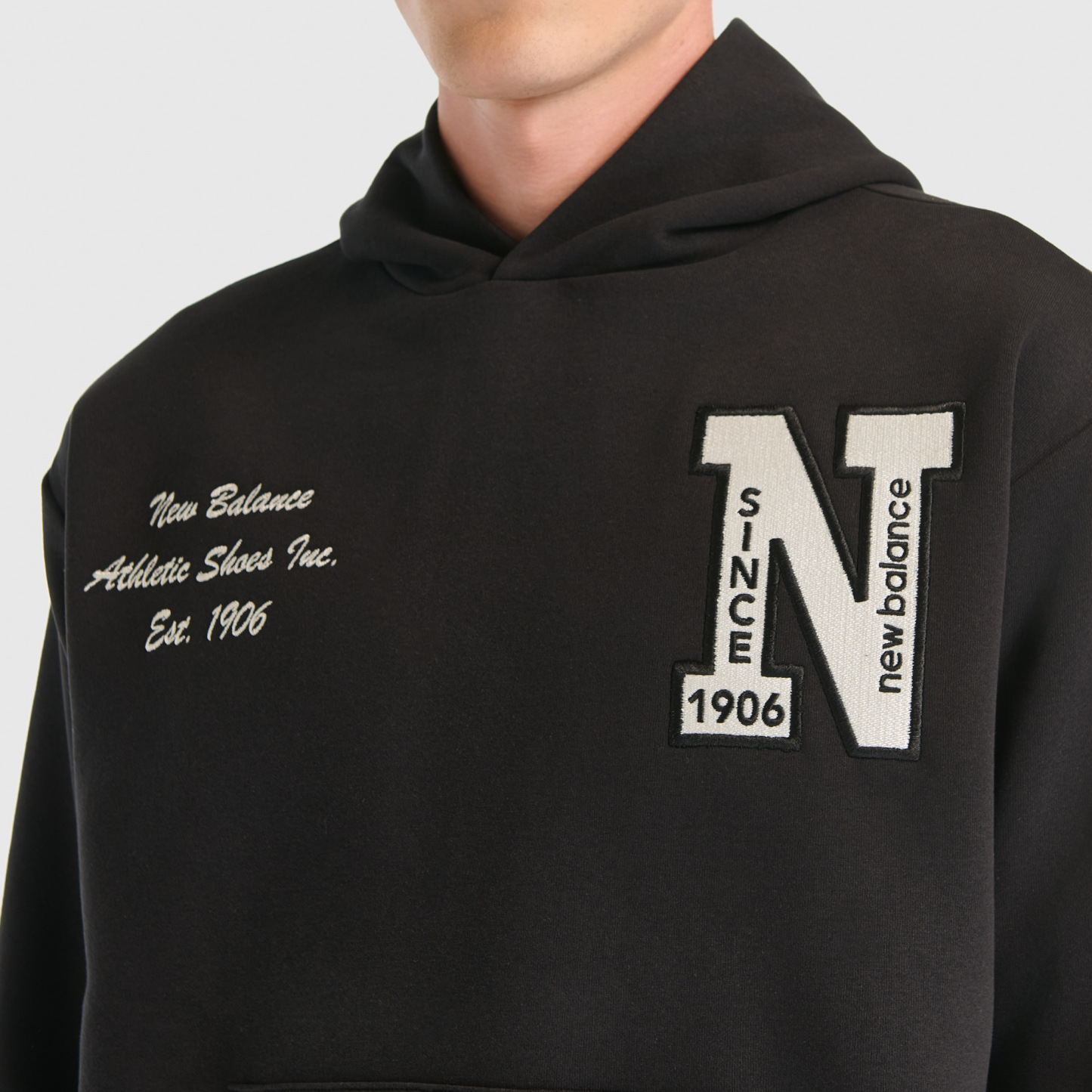 New Balance UNH3534 Siyah Unisex Sweatshirt - Siyah