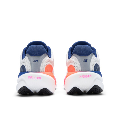 New Balance 1080 Beyaz Kadın Koşu Ayakkabı W10801L7 - Beyaz