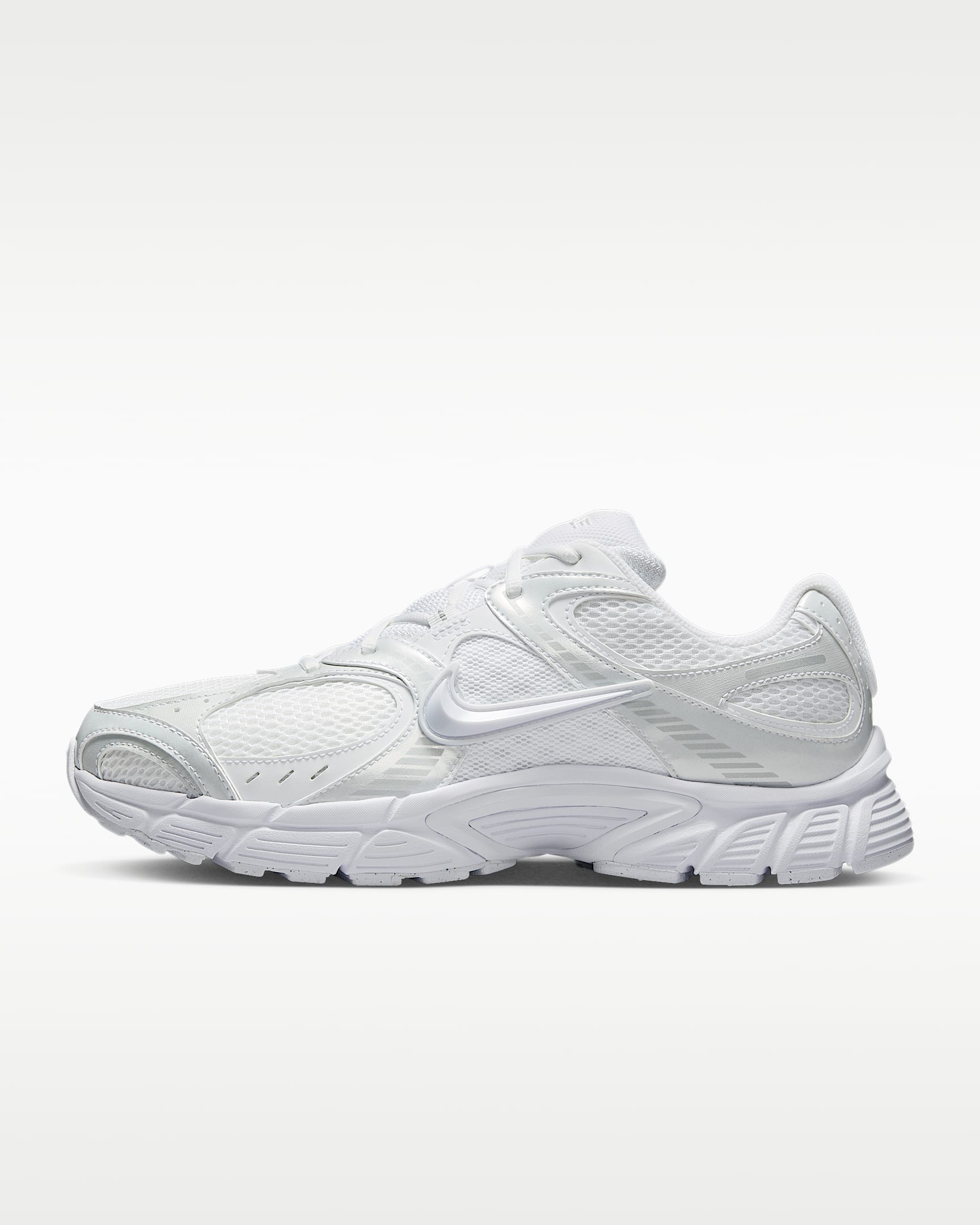 Nike V5 RNR Erkek Ayakkabısı - Beyaz/Siyah/Metallic Silver/Beyaz
