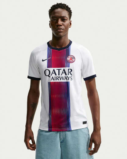 Paris Saint-Germain 2026/27 Stadyum Deplasman Nike Dri-FIT Erkek Futbol Taraftar Forması - Beyaz/College Navy/Global Red/College Navy