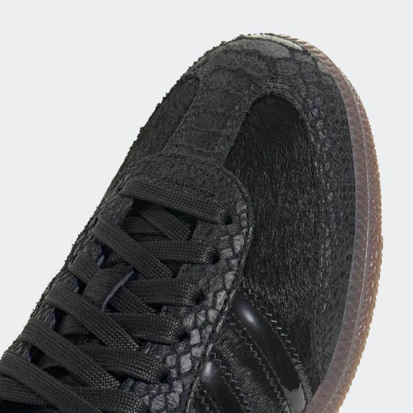SAMBA OG PONY HAIR AYAKKABI - Core Black / Core Black / Off White - IH9149 - Görsel 9