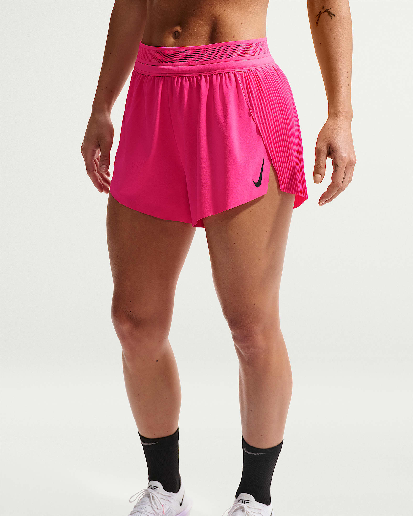 Nike AeroSwift Dri-FIT ADV Normal Belli 8 cm Slip Astarlı Kadın Koşu Şortu - Hyper Pink/Siyah