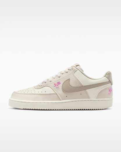 Nike Court Vision Low SE "Stitched Floral" Kadın Ayakkabısı - Sail/Light Orewood Brown/Cream II