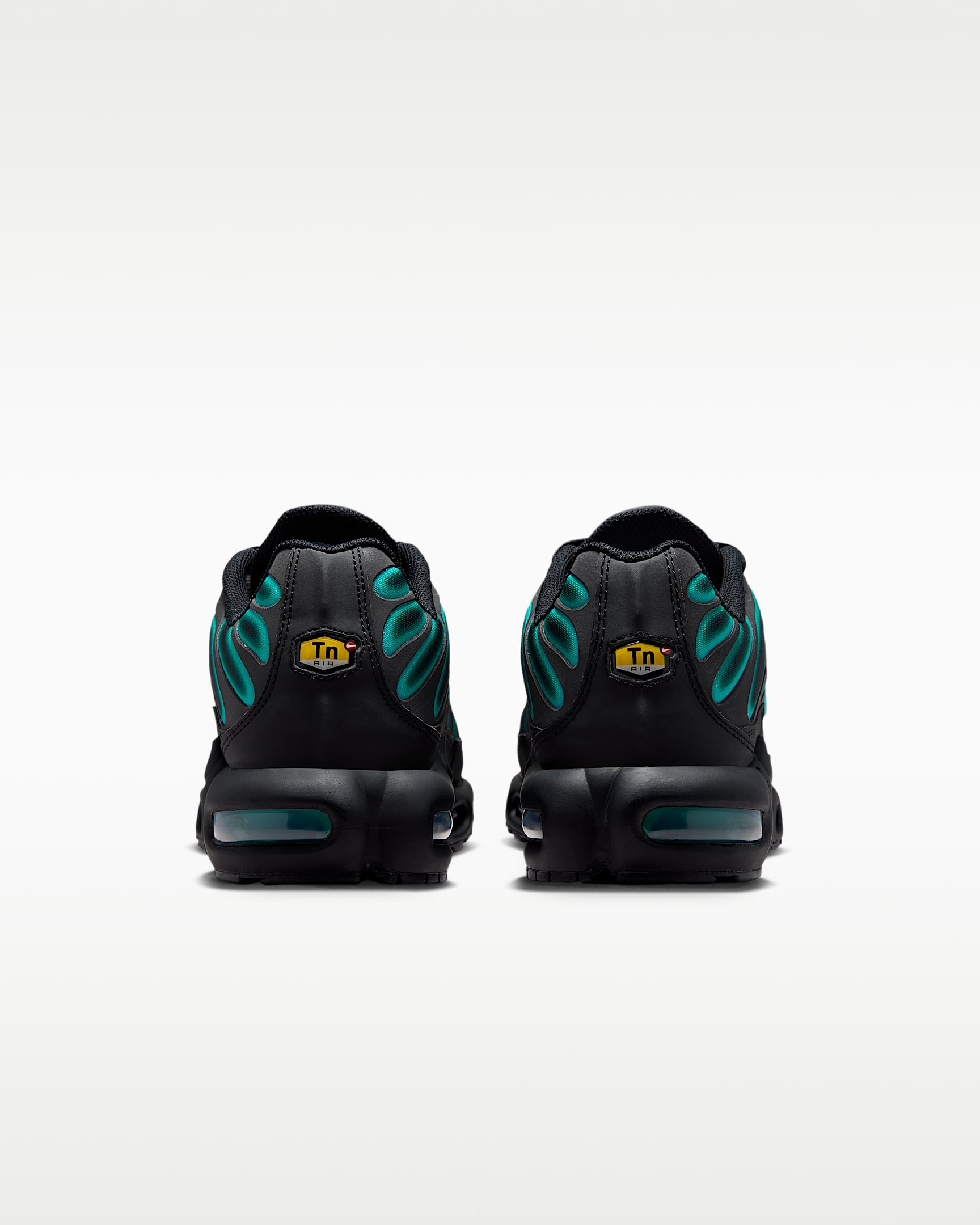 Nike Air Max Plus Erkek Ayakkabısı - Siyah/Dusty Cactus
