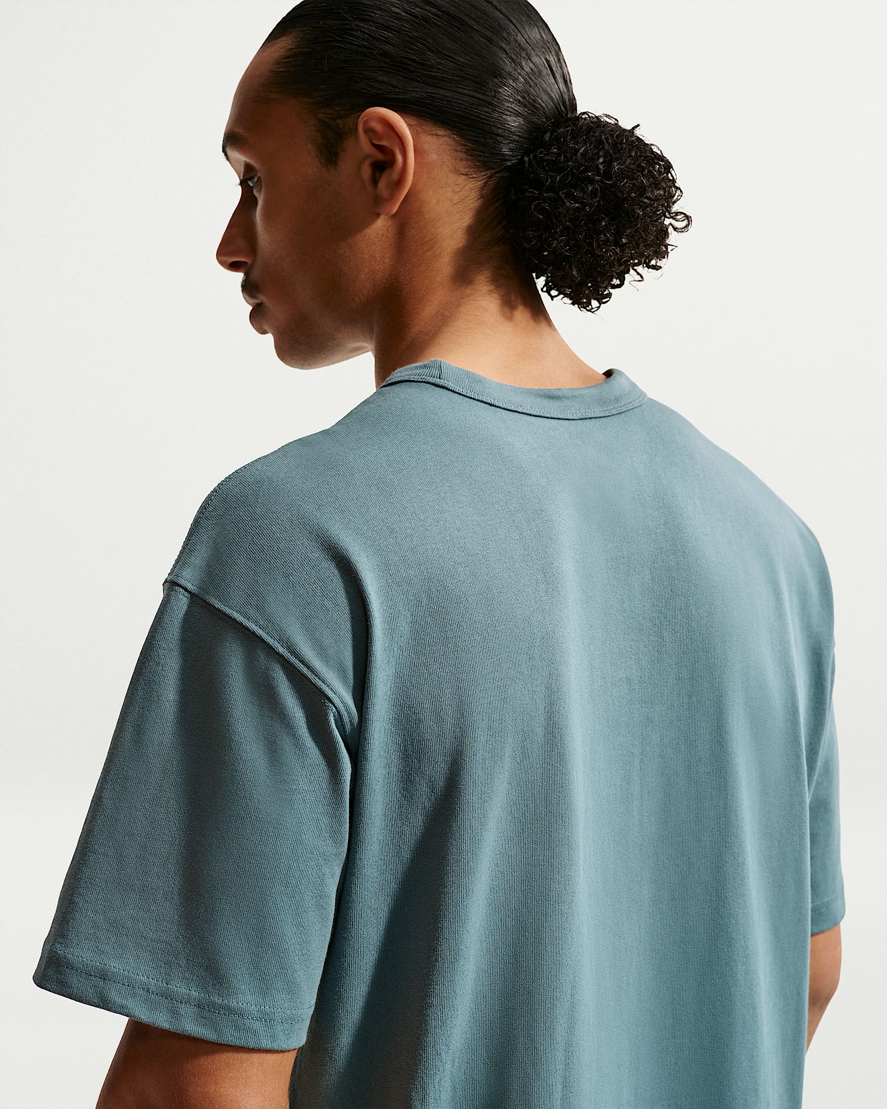 Nike Sportswear Premium Essentials Erkek Tişörtü - Mineral Slate