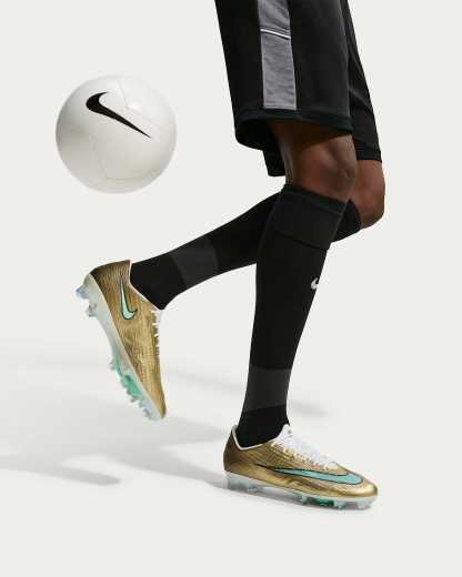 Nike Mercurial Superfly 11 Elite "Kylian Mbappé" Düşük Bilekli Kuru Çim Zemin Kramponu - Metallic Gold/Green Glow