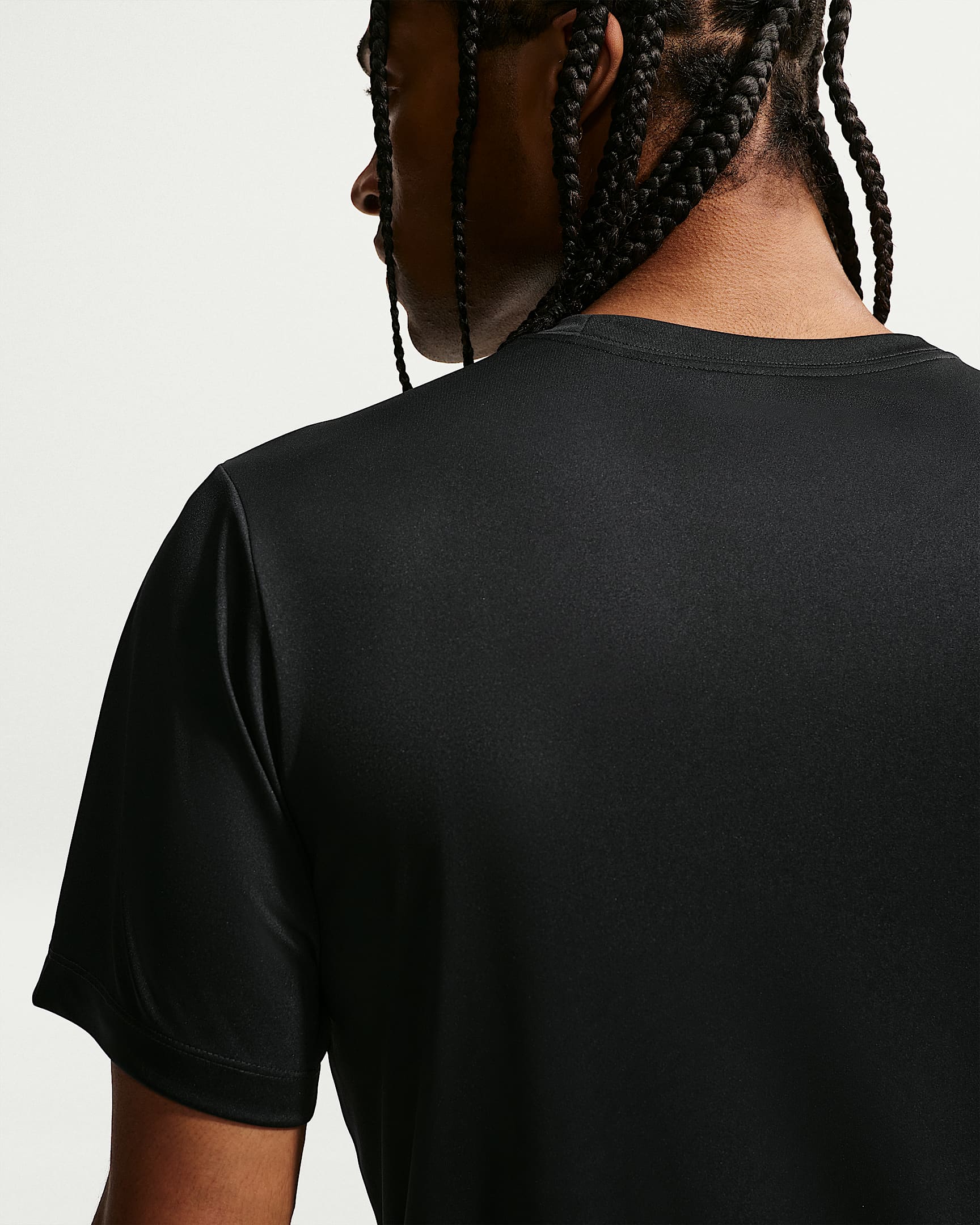 Nike Dri-FIT Erkek Antrenman Tişörtü - Siyah/Matte Silver