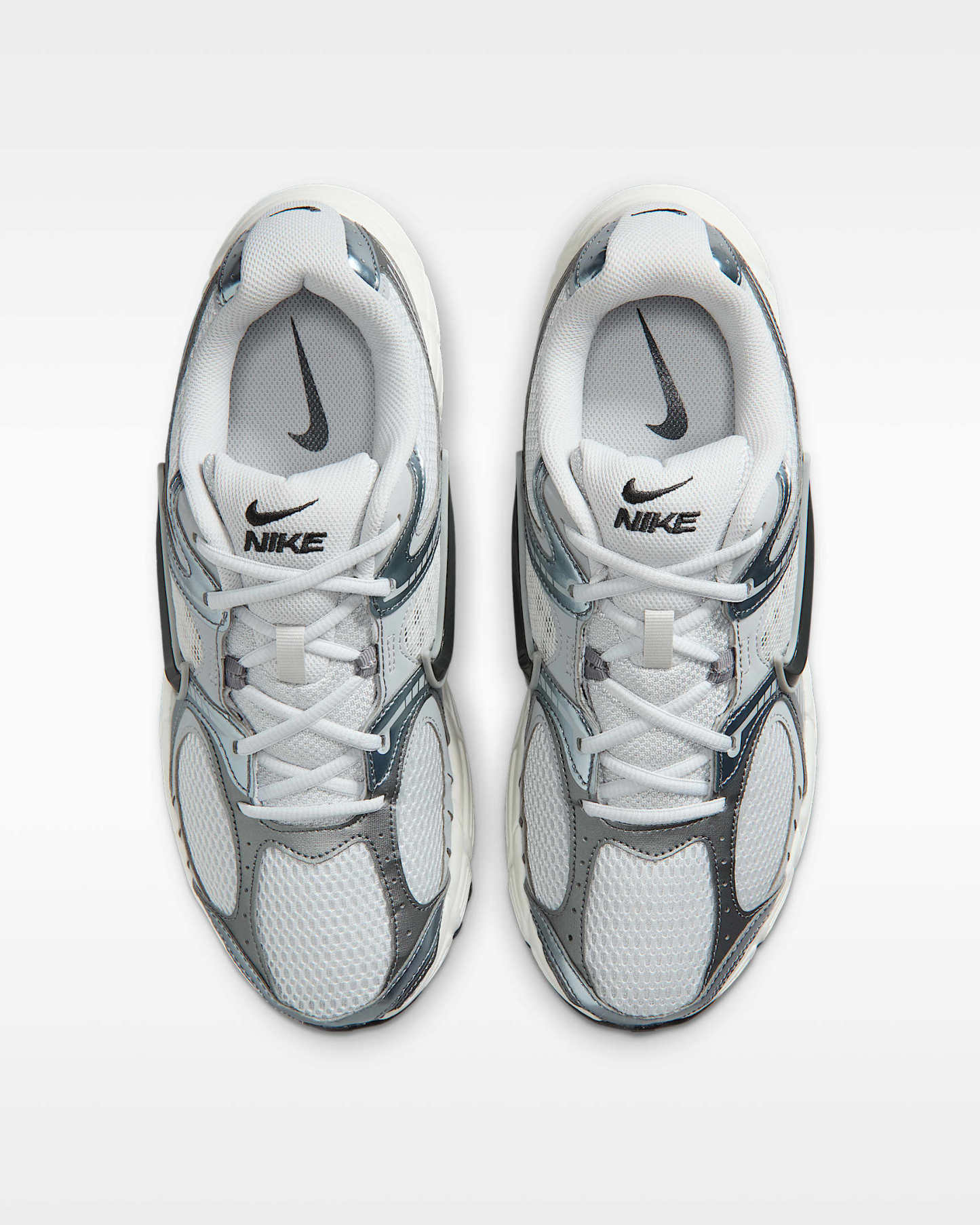 Nike V5 RNR Erkek Ayakkabısı - Photon Dust/Smoke Grey/Light Smoke Grey/Dark Smoke Grey