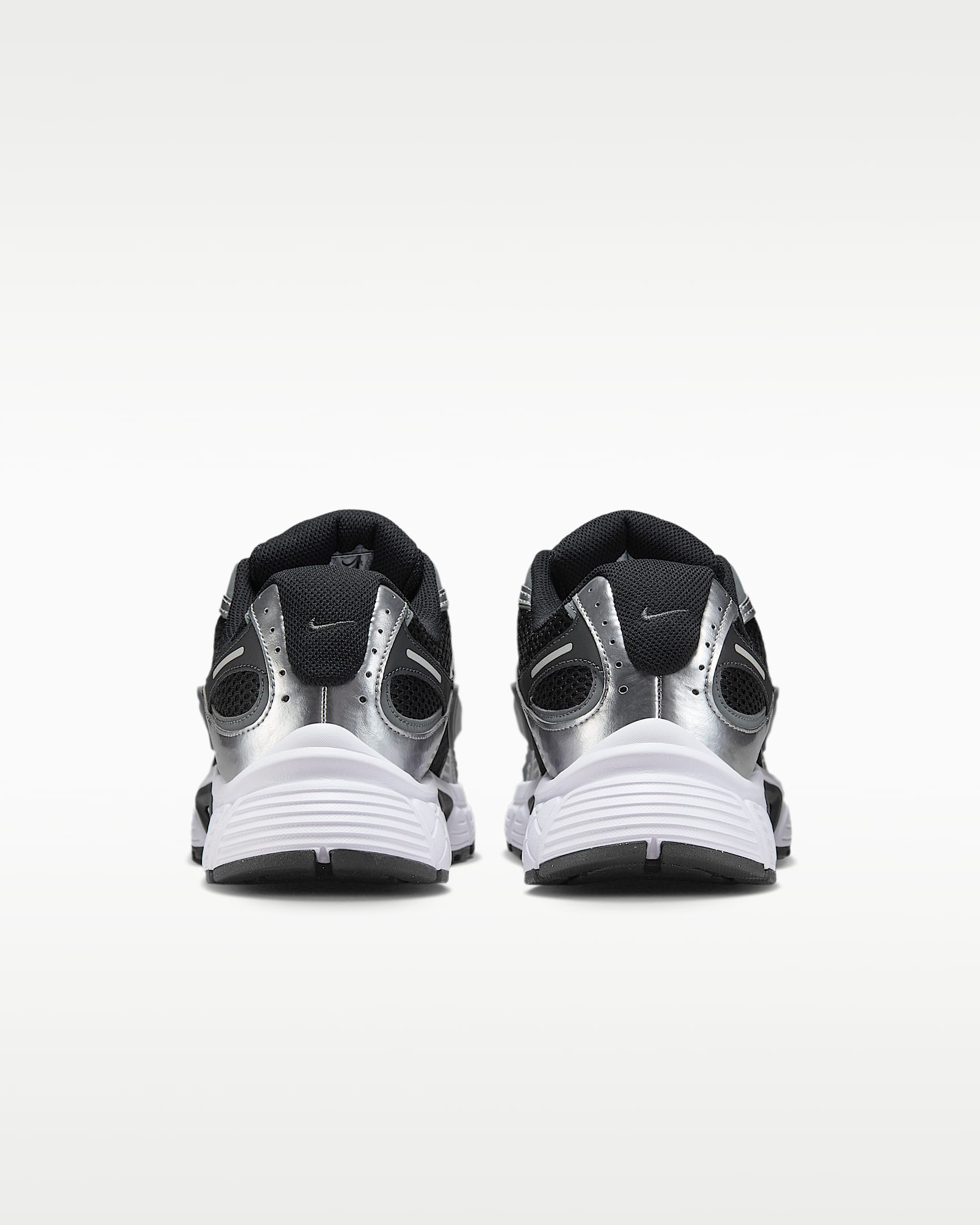 Nike V5 RNR Erkek Ayakkabısı - Siyah/Anthracite/Smoke Grey/Siyah
