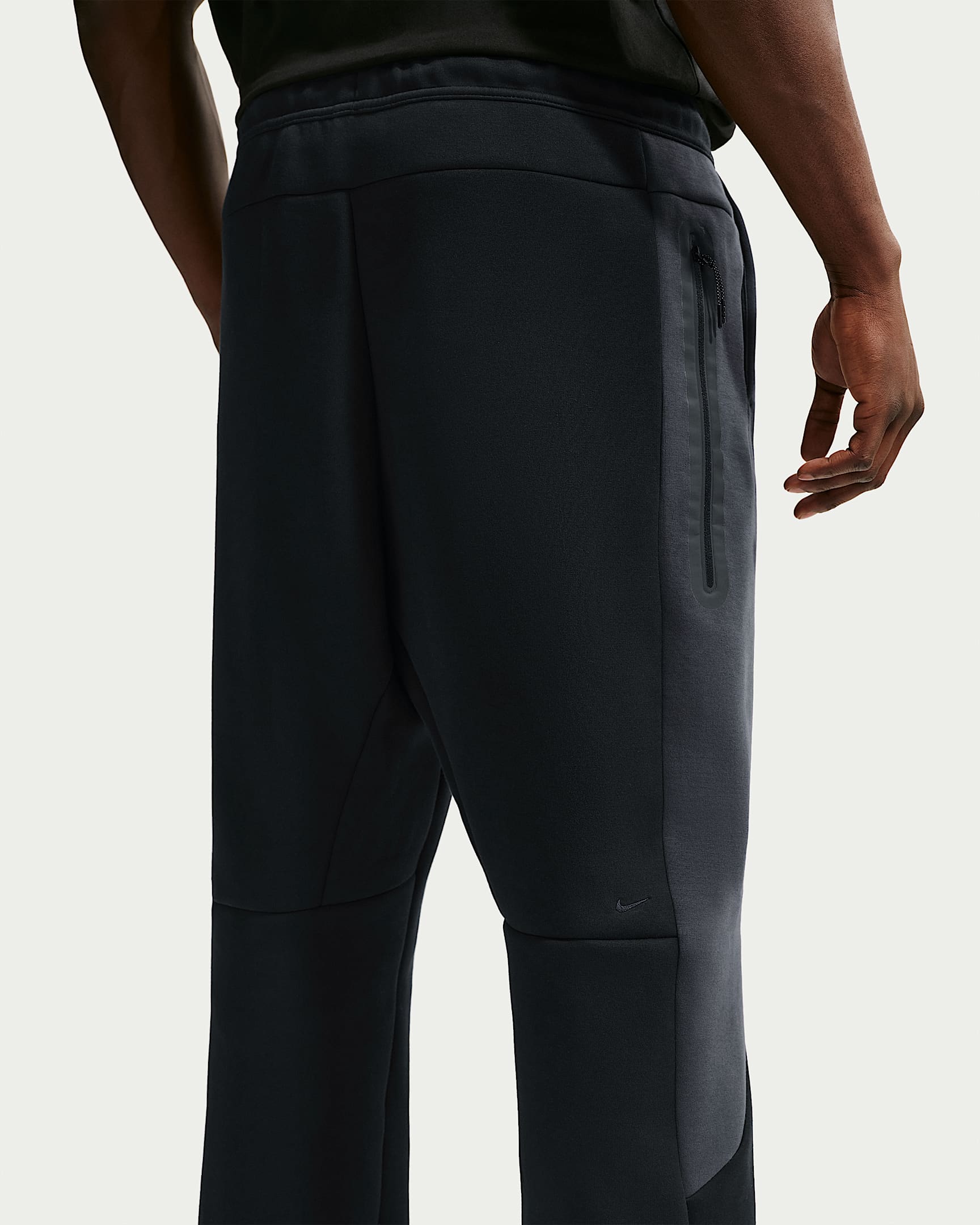 Nike Tech Renk Bloklu Açık Paçalı Fleece Erkek Eşofman Altı - Siyah/Anthracite/Siyah