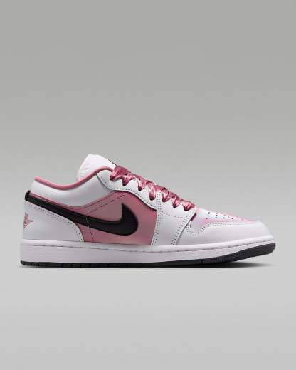 Air Jordan 1 Low SE Kadın Ayakkabısı - Beyaz/Siyah/Desert Berry