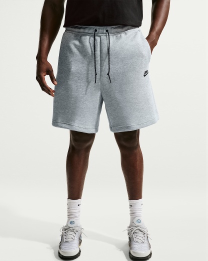 Nike Tech Fleece Erkek Şortu - Dark Grey Heather/Siyah