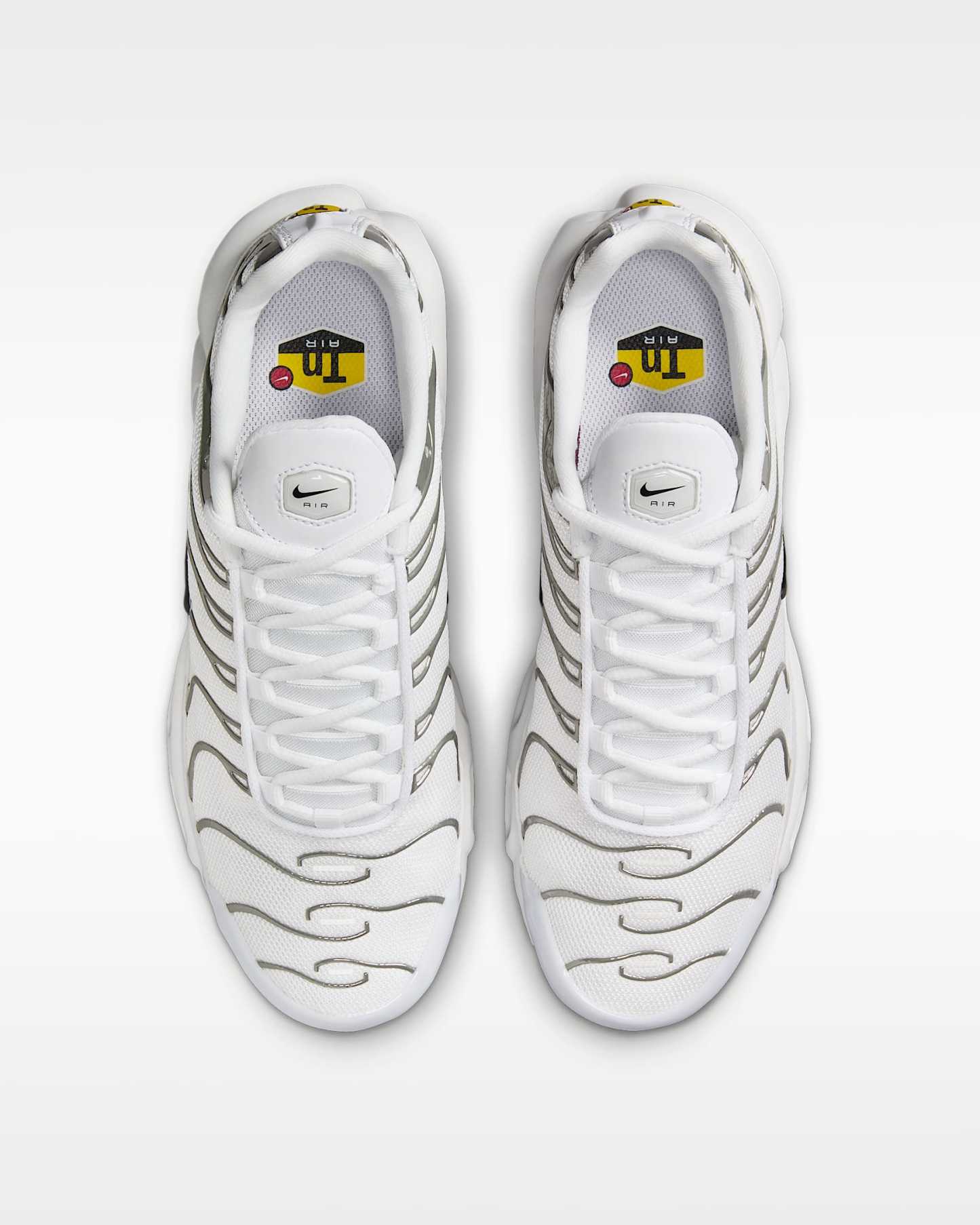 Nike Air Max Plus SE Kadın Ayakkabısı - Beyaz/Pure Platinum/Siyah