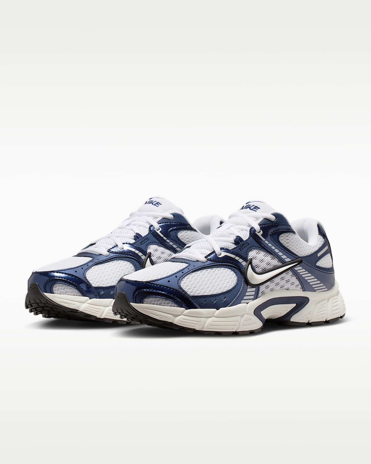 Nike V5 RNR Erkek Ayakkabısı - Beyaz/Midnight Navy/Metallic Silver/Beyaz