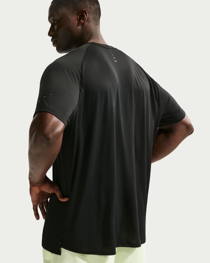 Nike Stride Dri-FIT ADV Kısa Kollu Erkek Koşu Üstü - Siyah