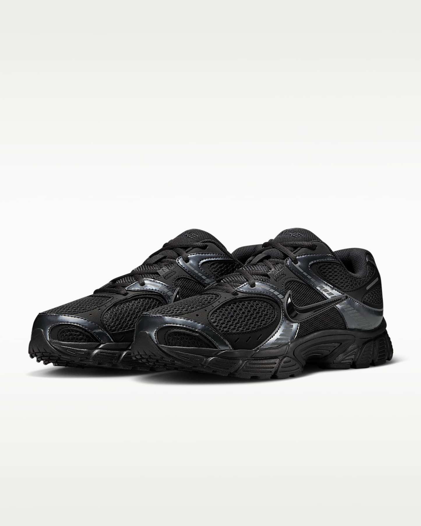 Nike V5 RNR Erkek Ayakkabısı - Siyah/Anthracite/Siyah
