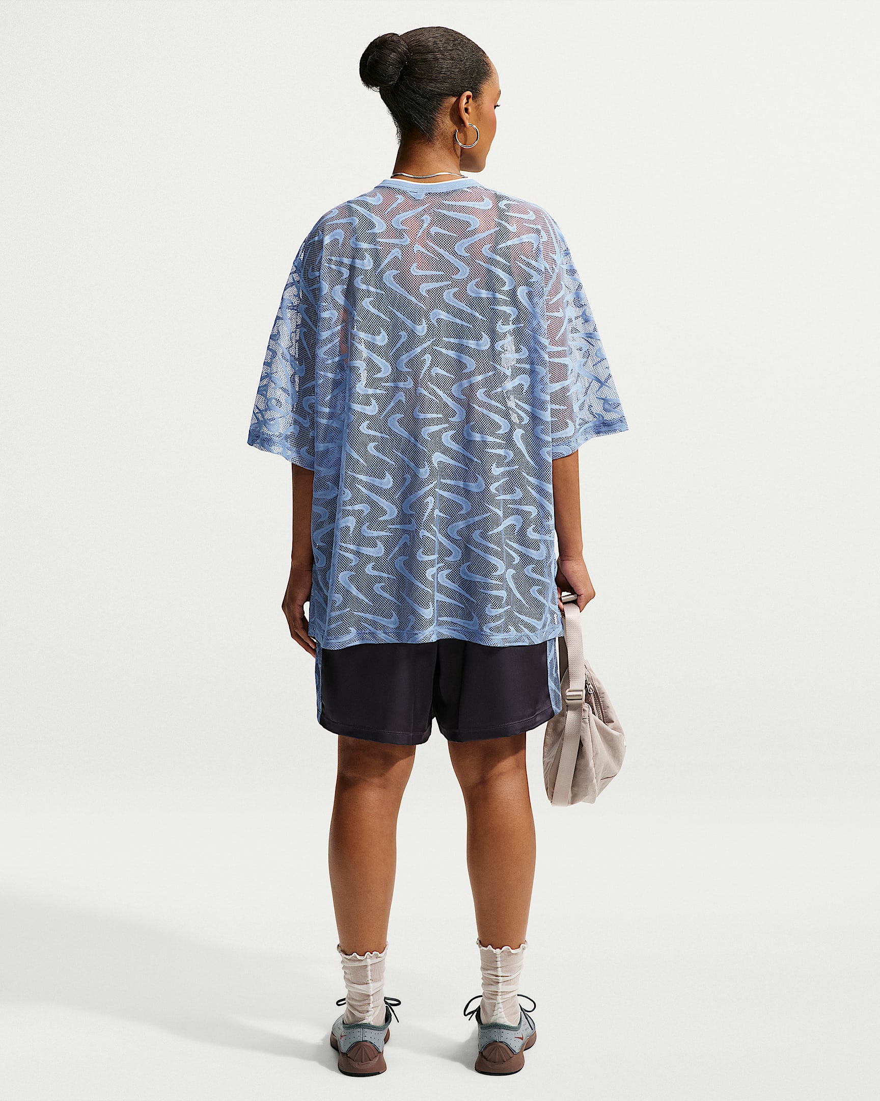 Nike Sportswear Chill Lace Bol Kesimli Kadın Forması - Work Blue/Gridiron/Beyaz