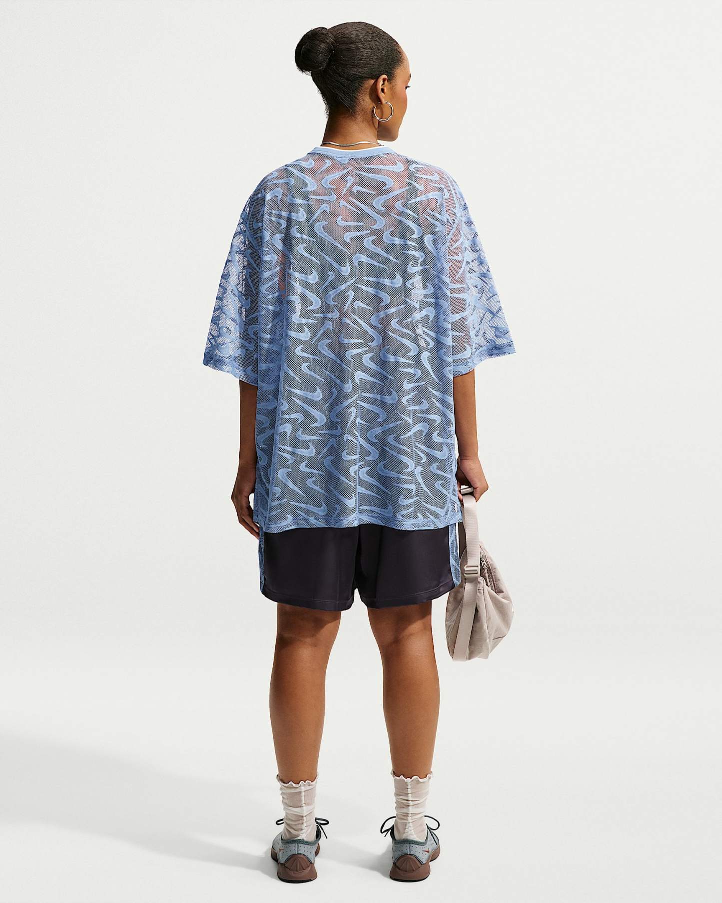 Nike Sportswear Chill Lace Bol Kesimli Kadın Forması - Work Blue/Gridiron/Beyaz