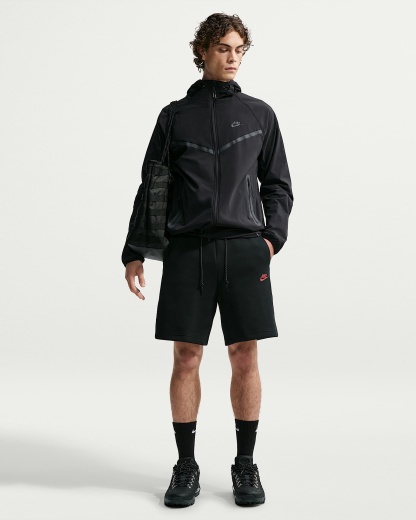 Nike Tech Fleece Erkek Şortu - Siyah/Tough Red