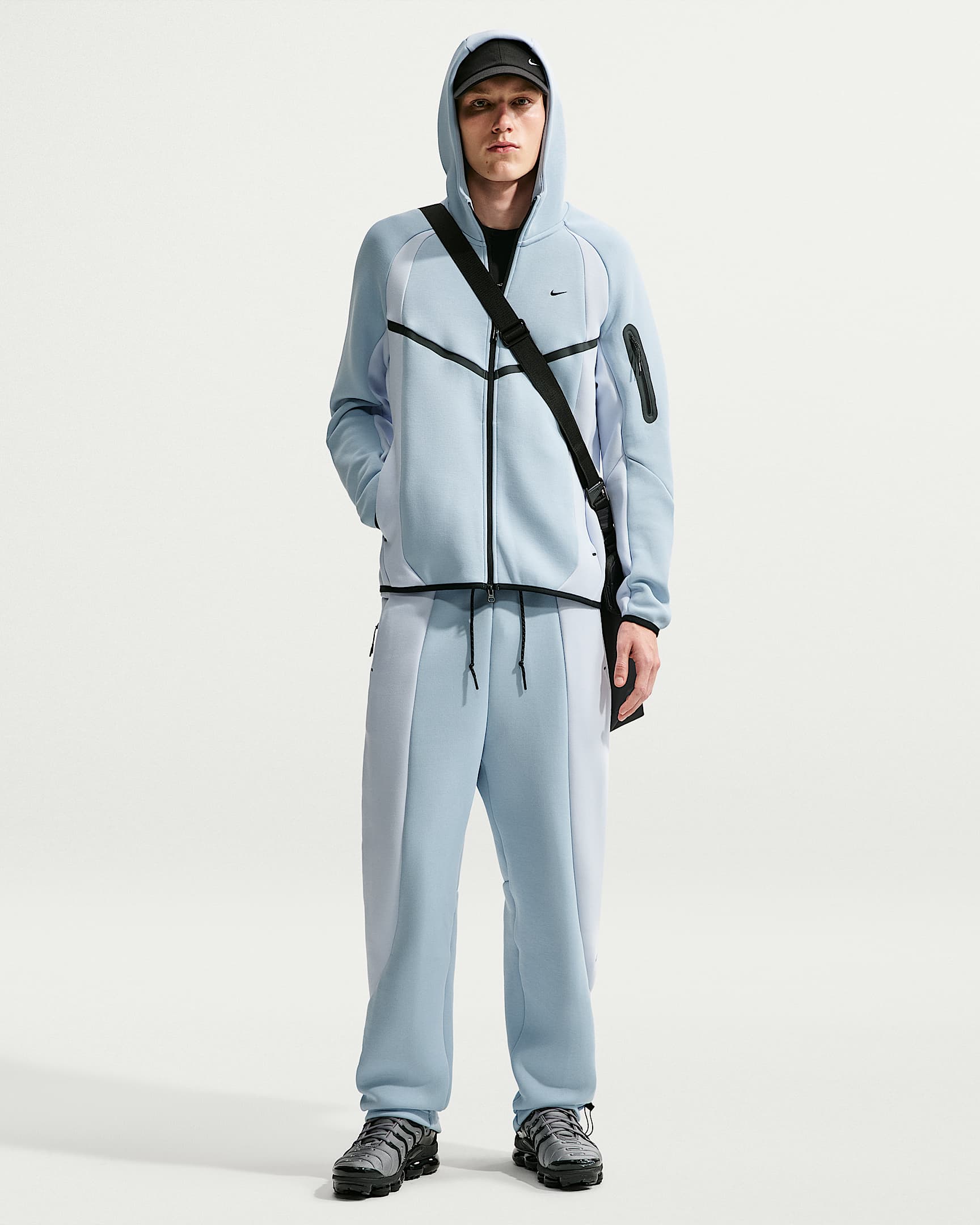 Nike Tech Renk Bloklu Tam Boy Fermuarlı Fleece Windrunner Erkek Ceketi - Light Armory Blue/Football Grey/Siyah