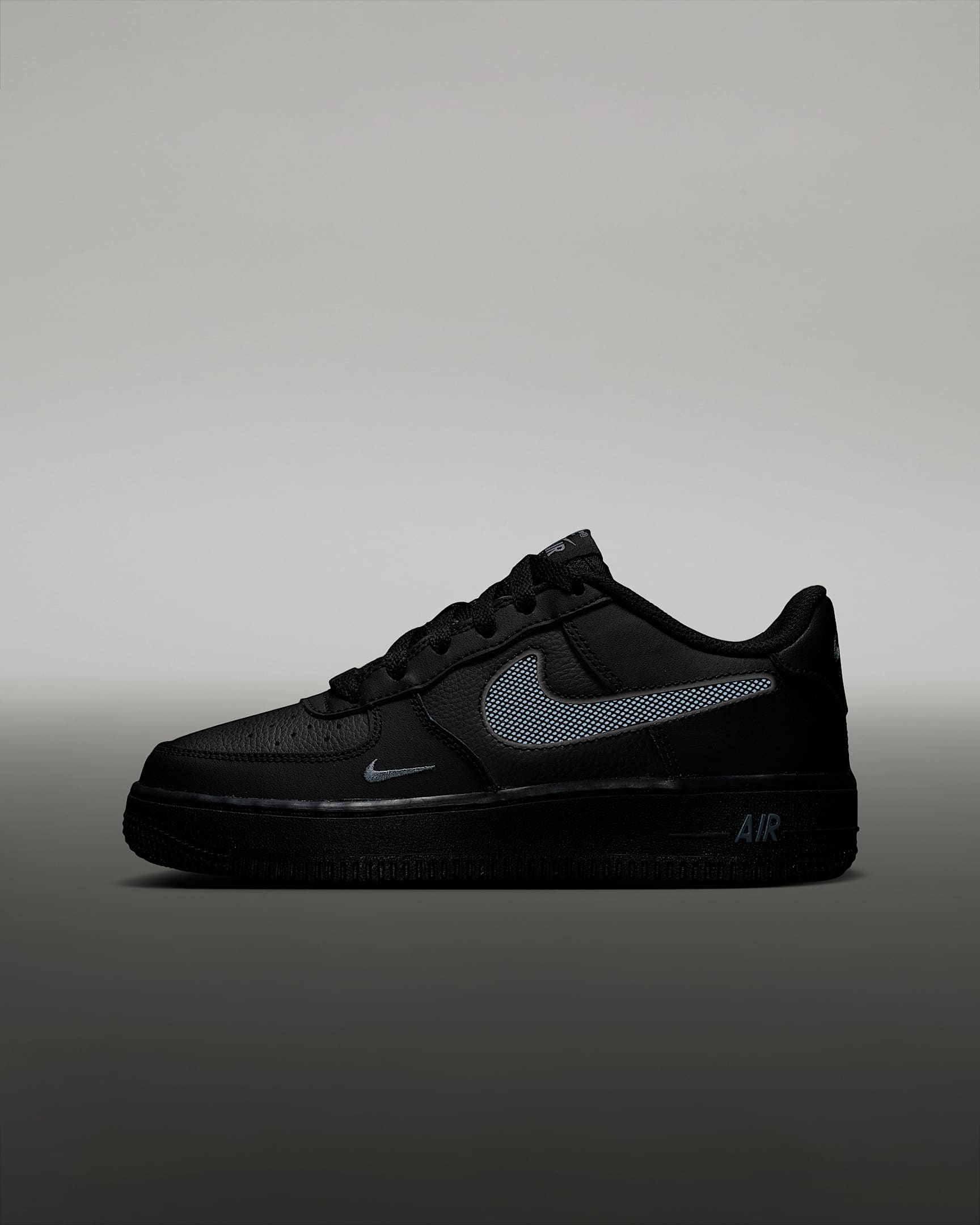 Nike Air Force 1 LV8 Genç Çocuk Ayakkabısı - Siyah/Cool Grey/Cool Grey