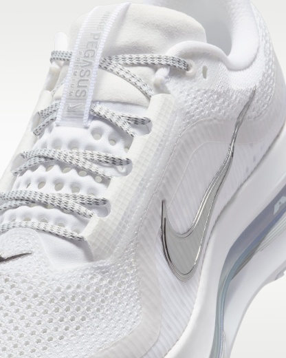 Nike Pegasus Premium Kadın Yol Koşu Ayakkabısı - Beyaz/Metallic Silver/Metallic Silver