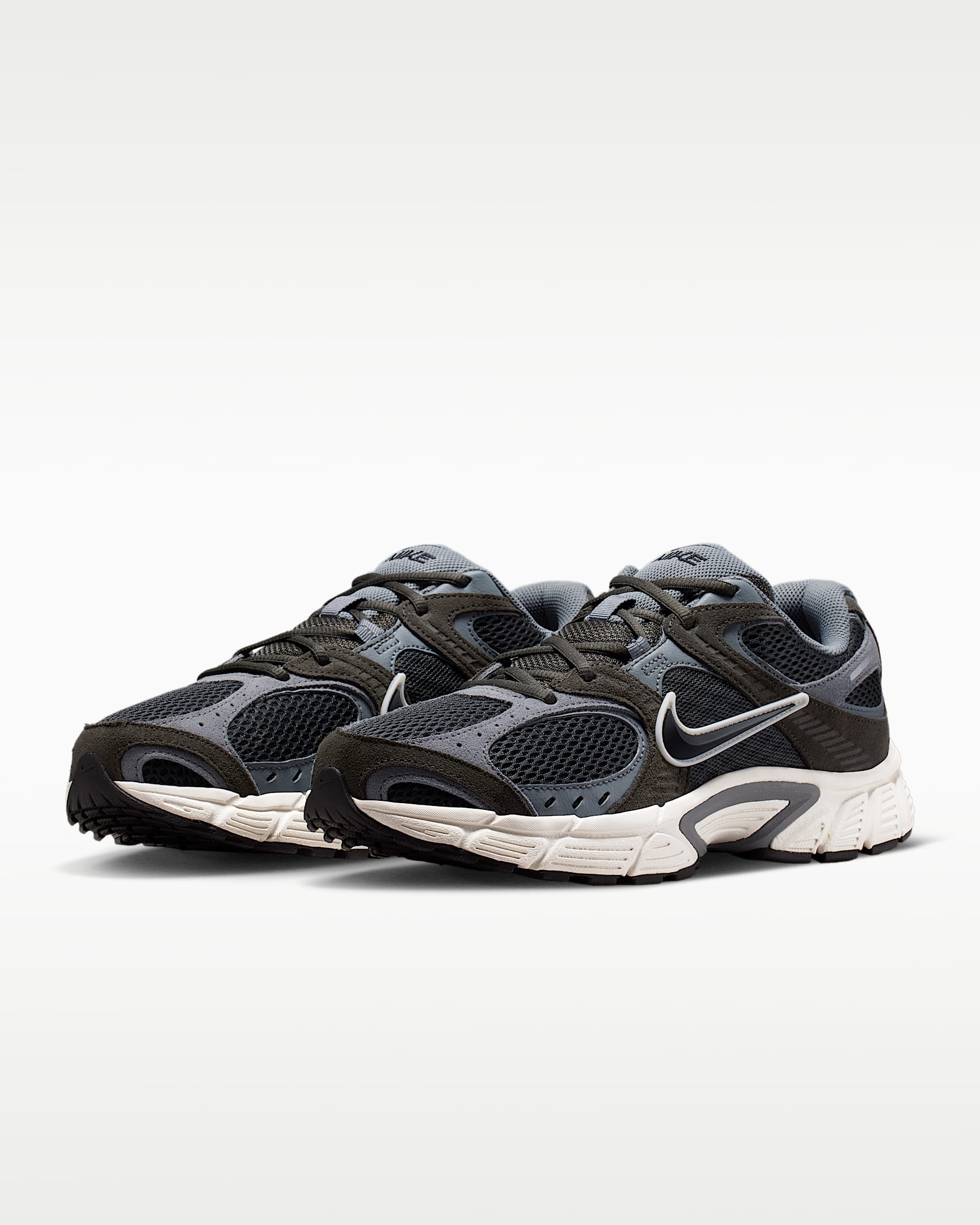 Nike V5 RNR Suede Erkek Ayakkabısı - Anthracite/Cool Grey/Newsprint/Siyah