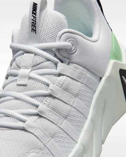 Nike Free Metcon 7 Kadın Antrenman Ayakkabısı - Off White/Cucumber Calm/Barely Green/Beyaz