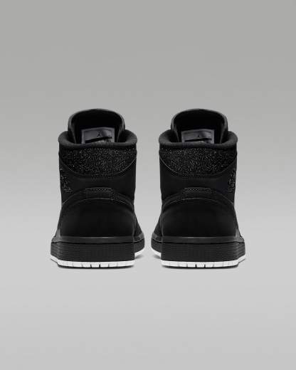 Air Jordan 1 Mid Kadın Ayakkabısı - Siyah/Beyaz/Phantom