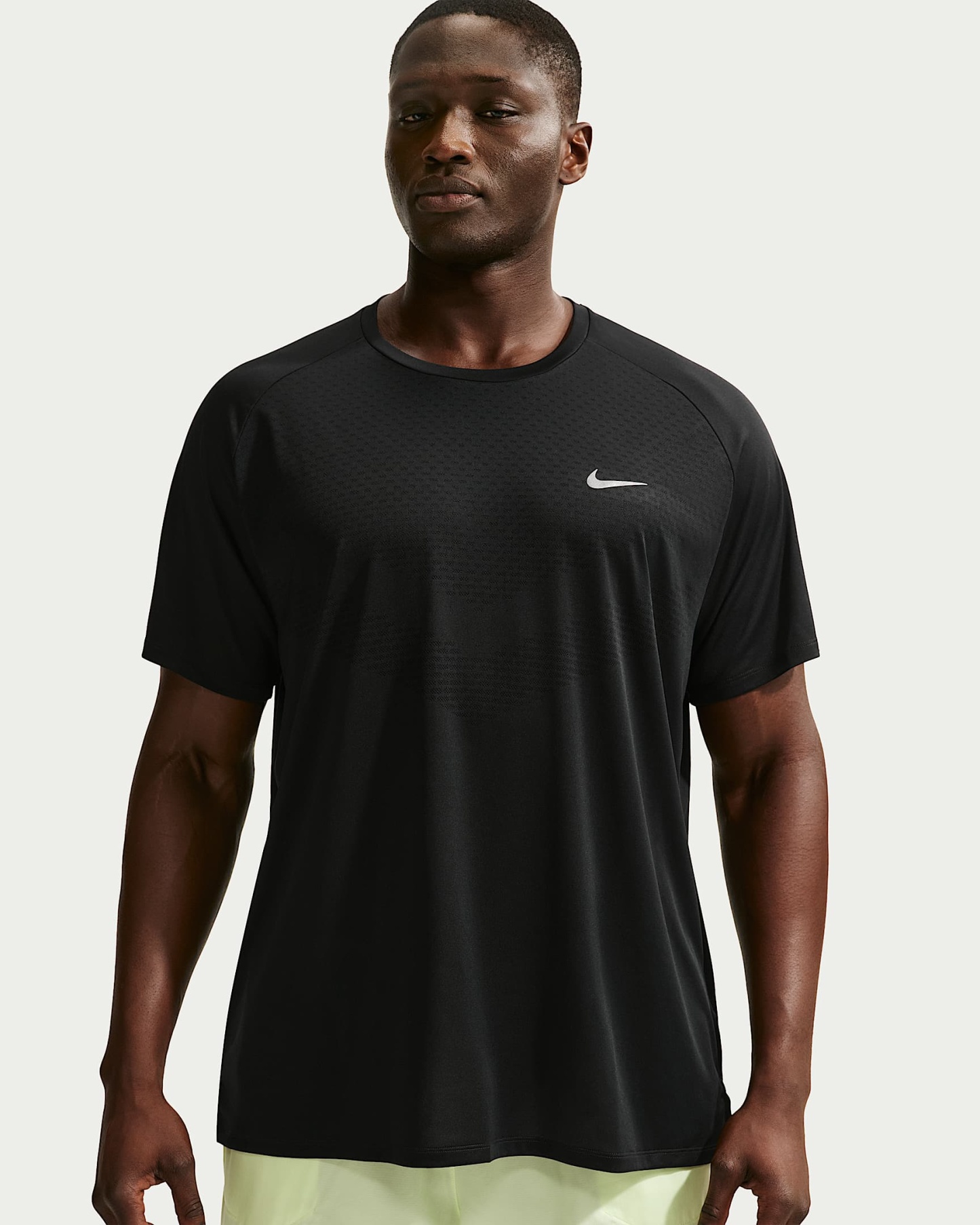 Nike Stride Dri-FIT ADV Kısa Kollu Erkek Koşu Üstü - Siyah