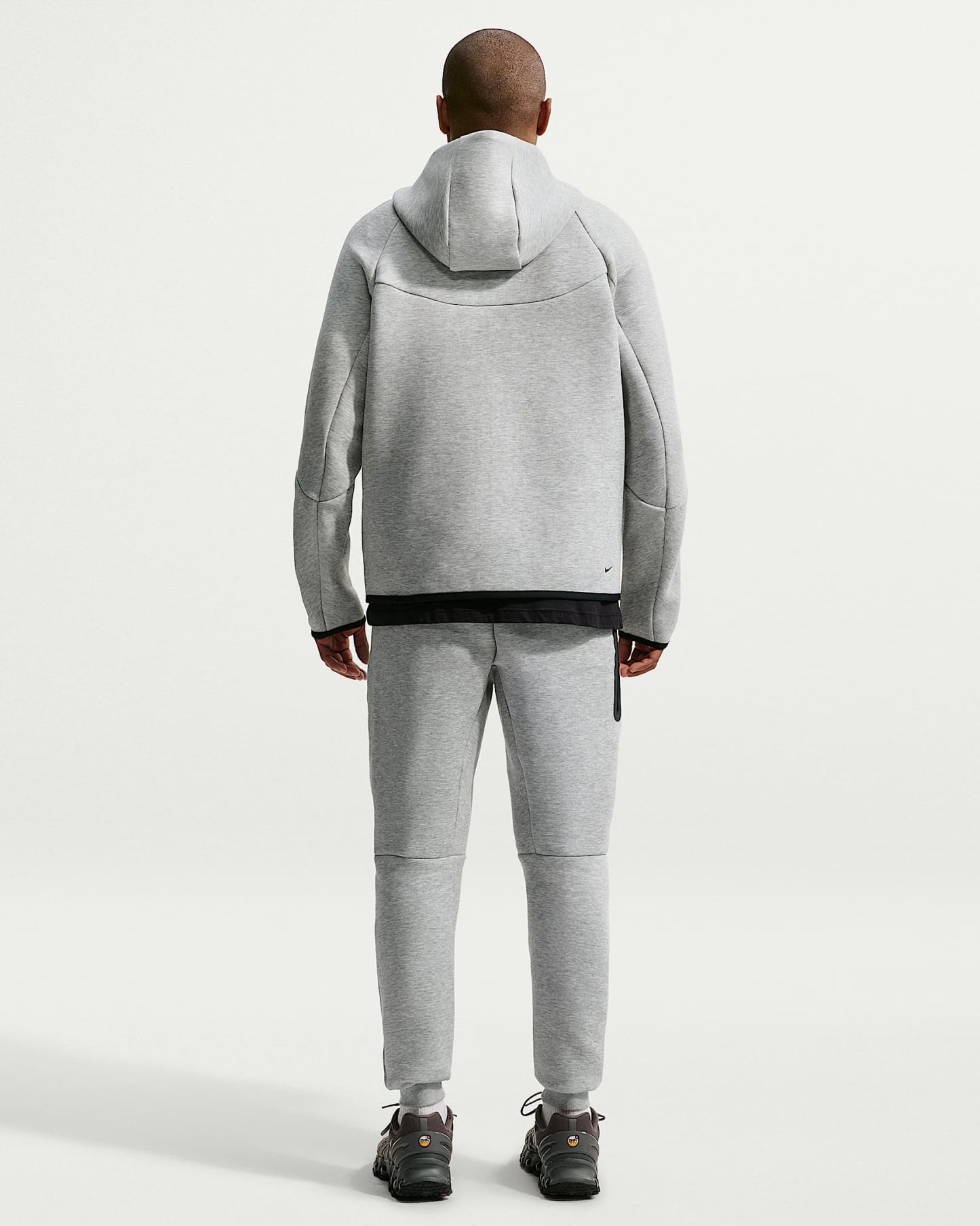 Nike Tech Fleece Erkek Jogger'ı - Dark Grey Heather/Siyah