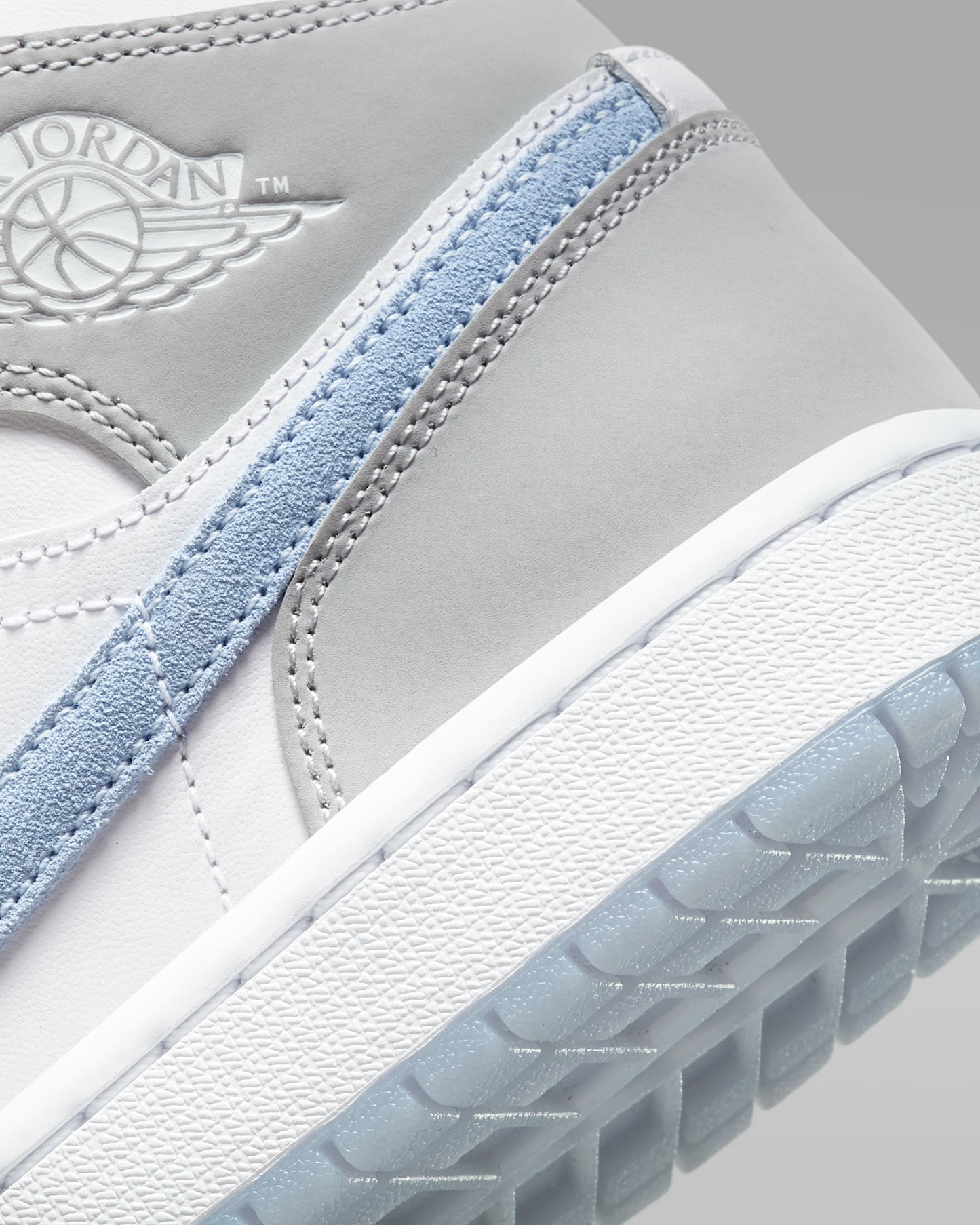 Air Jordan 1 Mid Kadın Ayakkabısı - Beyaz/Wolf Grey/Aluminum