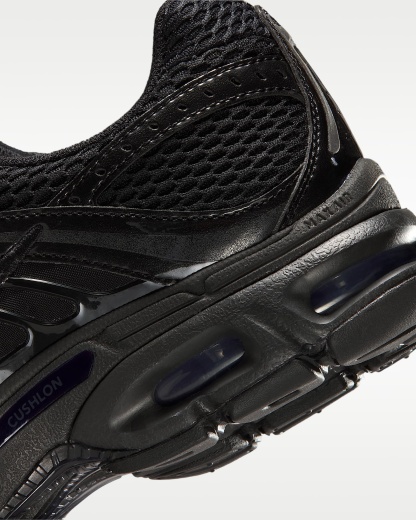 Yansıtıcı Vurgulara Sahip Nike Air Max Moto 2K Kadın Ayakkabısı - Siyah/Iron Grey/Metallic Silver/Siyah