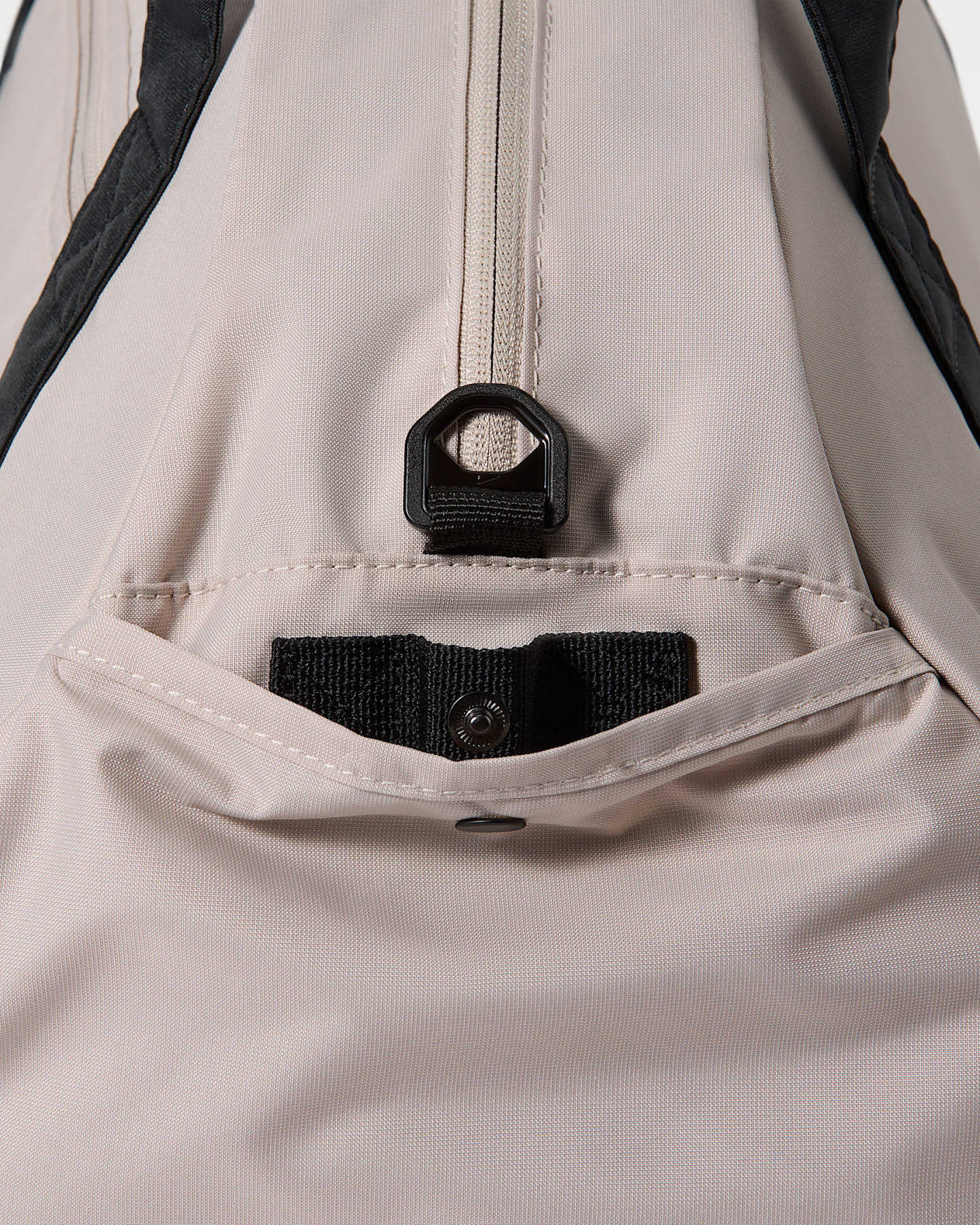 Nike Antrenman Spor Çantası (24 L) - Cream II/Siyah/Sail