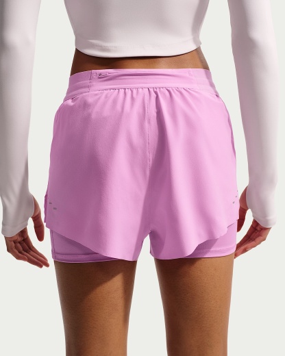 Nike Swift Dri-FIT Normal Belli 2'si 1 Arada Kadın Koşu Şortu - Light Magenta/Tattoo
