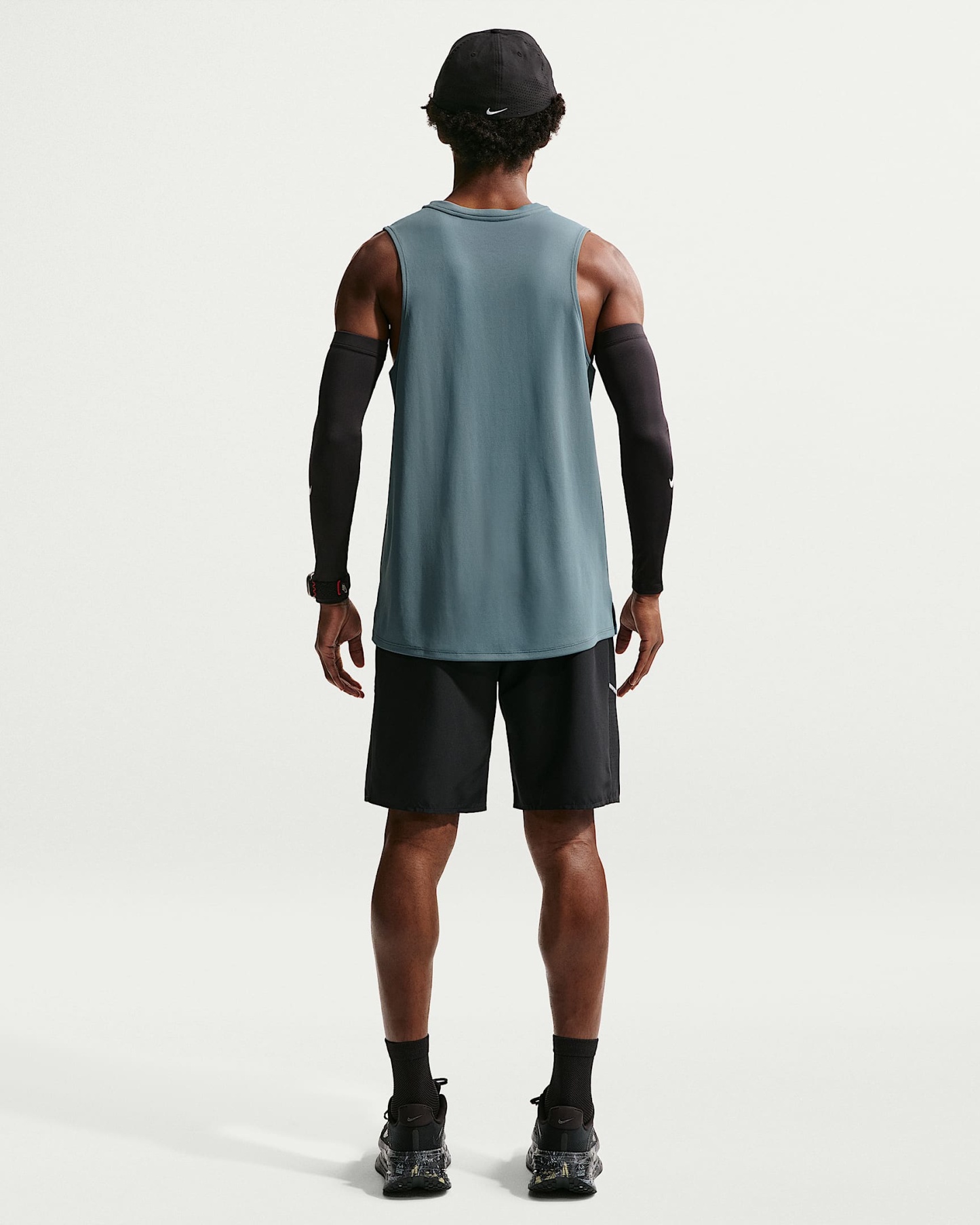 Nike Miler Dri-FIT 23 cm Astarsız Erkek Koşu Şortu - Siyah/Siyah