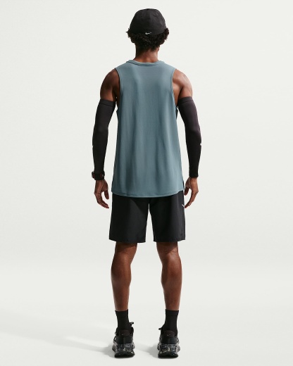 Nike Miler Dri-FIT 23 cm Astarsız Erkek Koşu Şortu - Siyah/Siyah