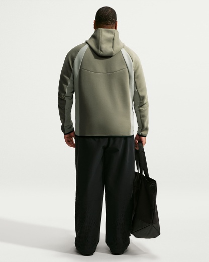 Nike Tech Renk Bloklu Tam Boy Fermuarlı Fleece Windrunner Erkek Ceketi - Silver Sage/Jade Horizon/Siyah