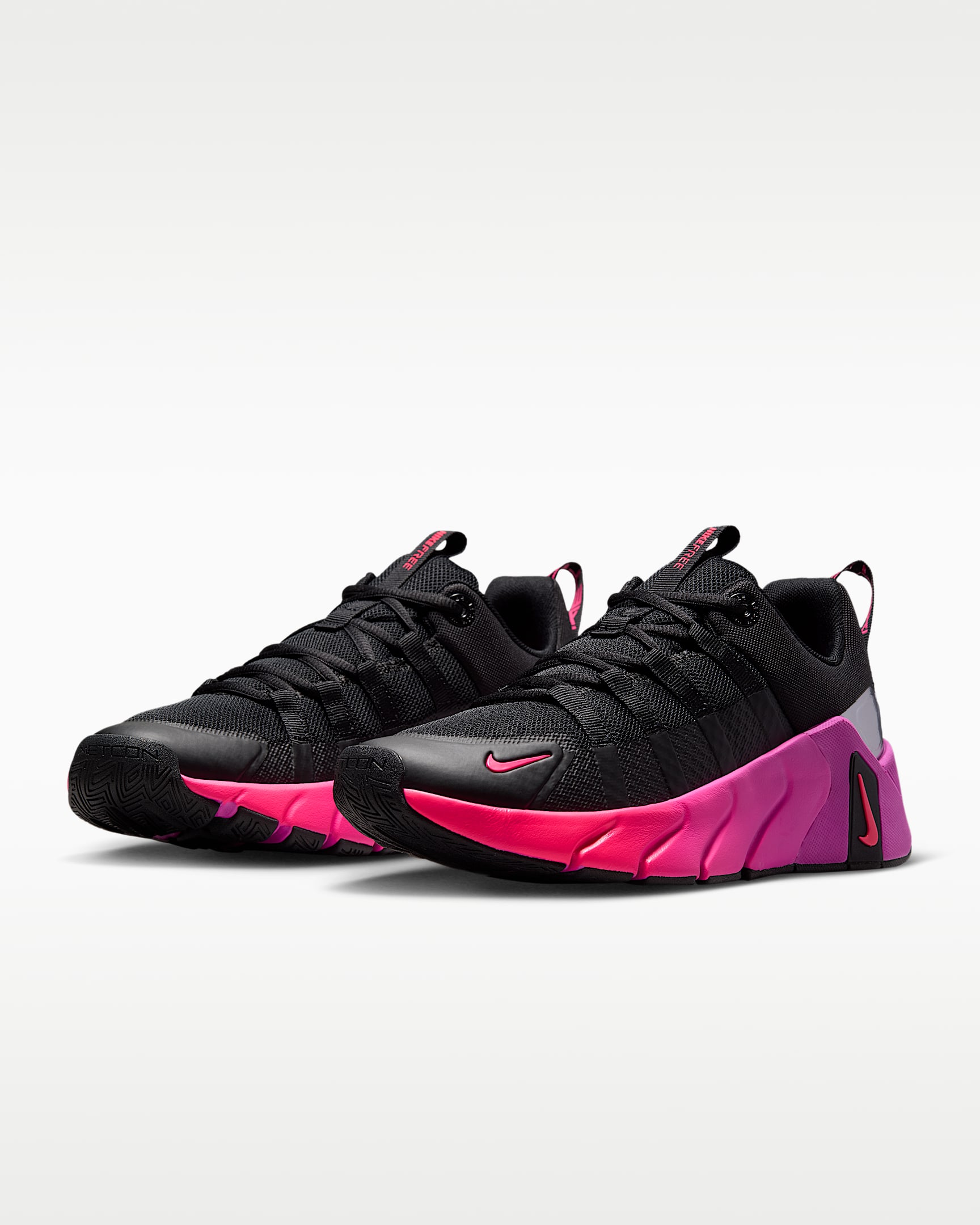 Nike Free Metcon 7 Kadın Antrenman Ayakkabısı - Siyah/Hyper Pink/Metallic Cool Grey/Fuchsia Blast