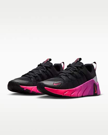 Nike Free Metcon 7 Kadın Antrenman Ayakkabısı - Siyah/Hyper Pink/Metallic Cool Grey/Fuchsia Blast