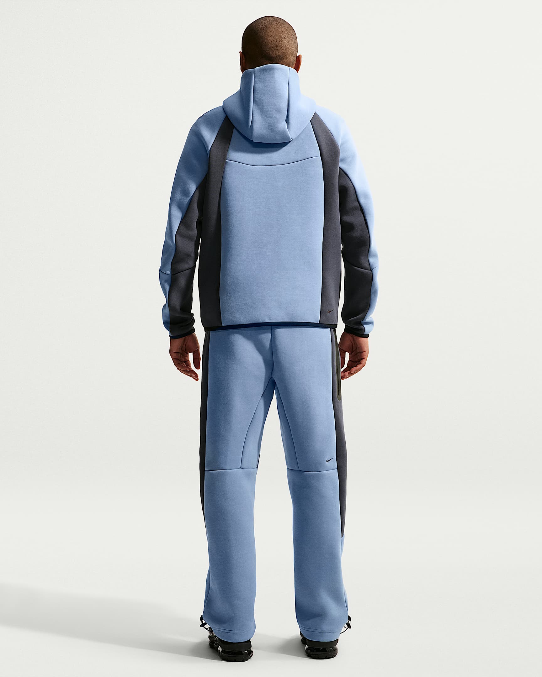 Nike Tech Renk Bloklu Açık Paçalı Fleece Erkek Eşofman Altı - Work Blue/Thunder Blue/Siyah