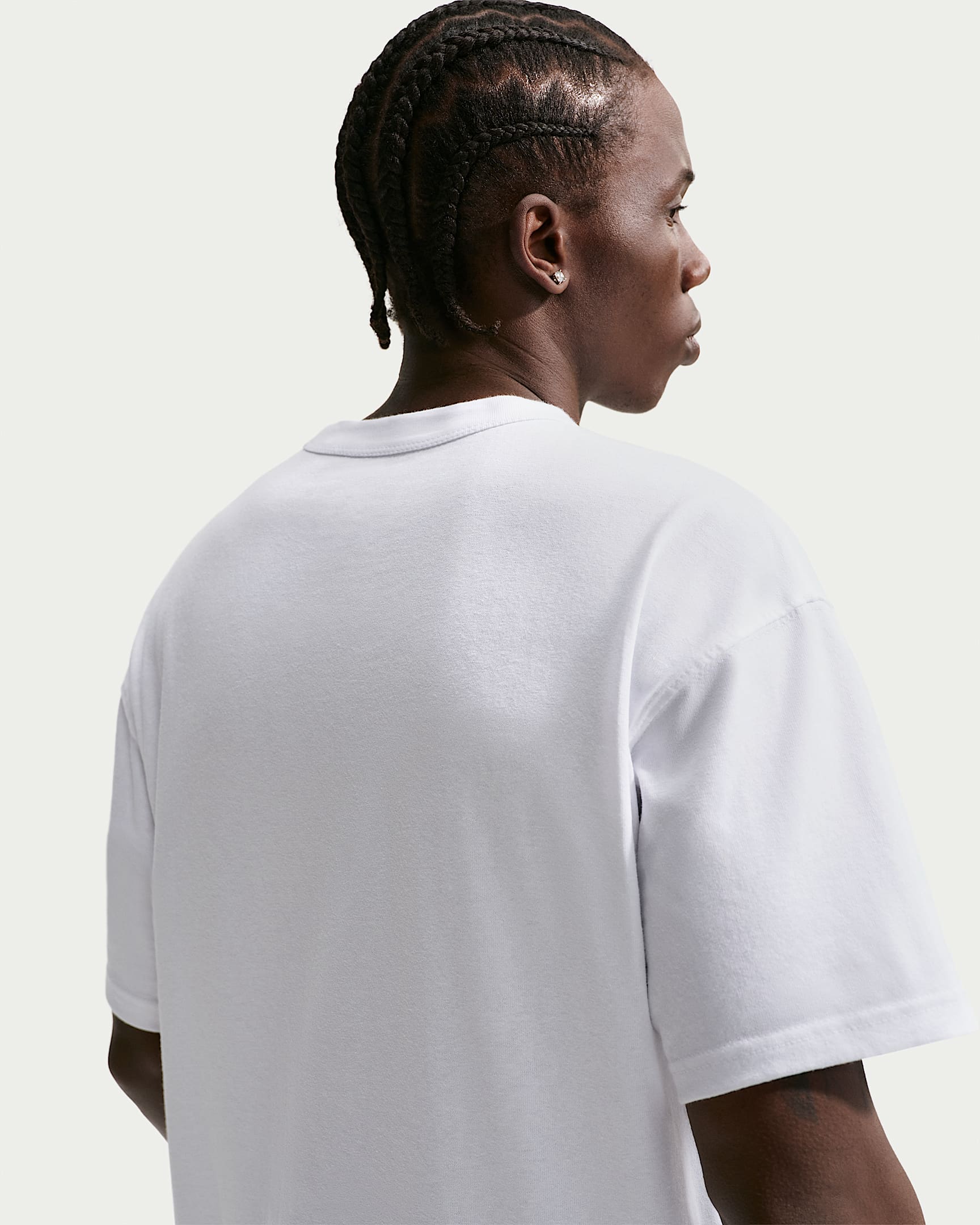 Nike Sportswear Premium Essentials Erkek Tişörtü - Beyaz