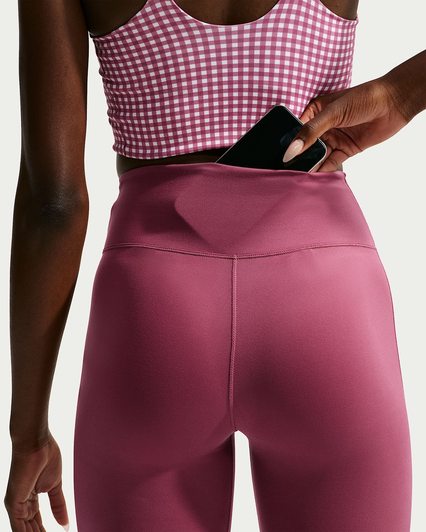 Nike One Yüksek Belli 20 cm Kadın Bisiklet Şortu - Pink Smoke/Beyaz