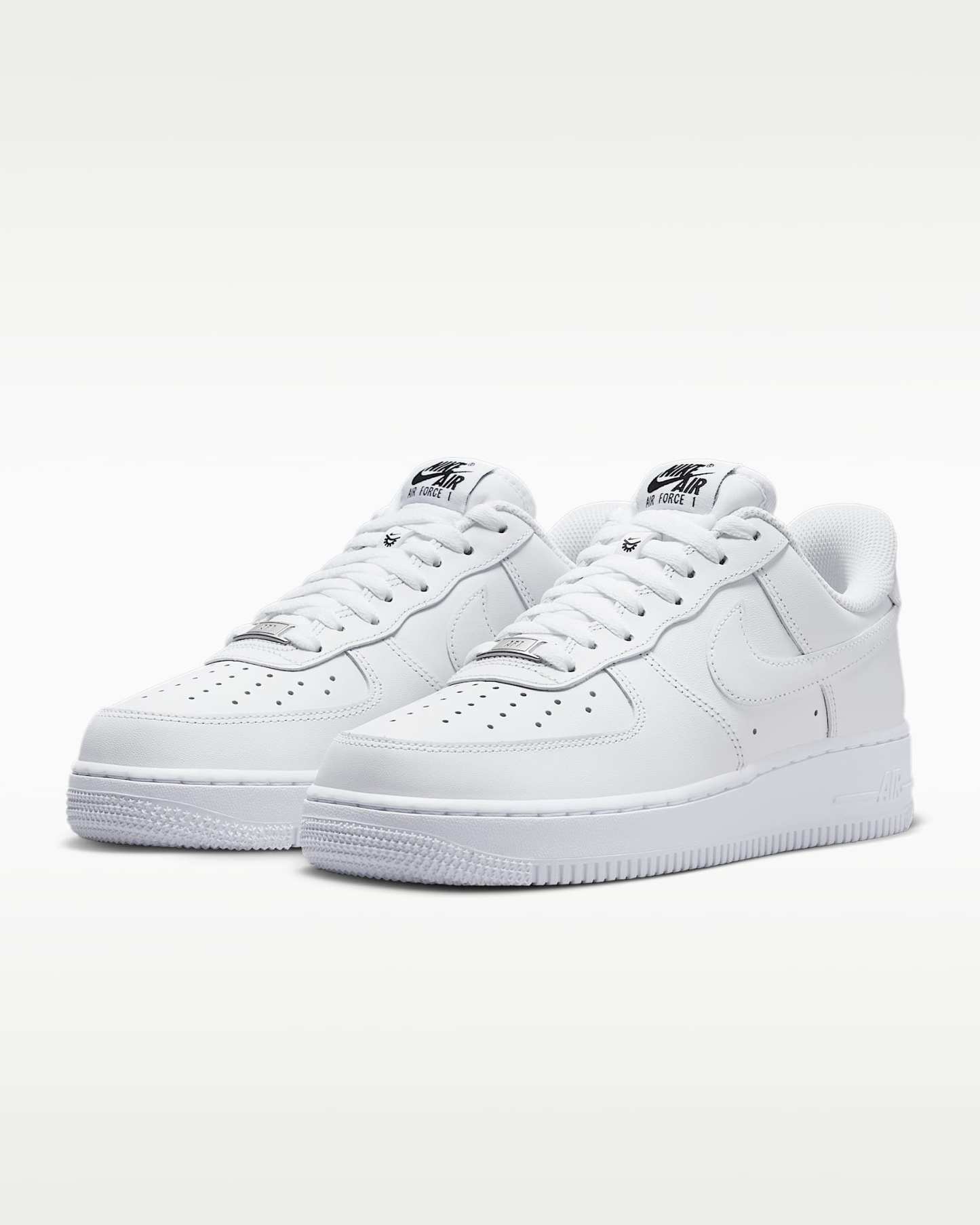 Nike Air Force 1 '07 EasyOn Kadın Ayakkabısı - Beyaz/Beyaz/Beyaz