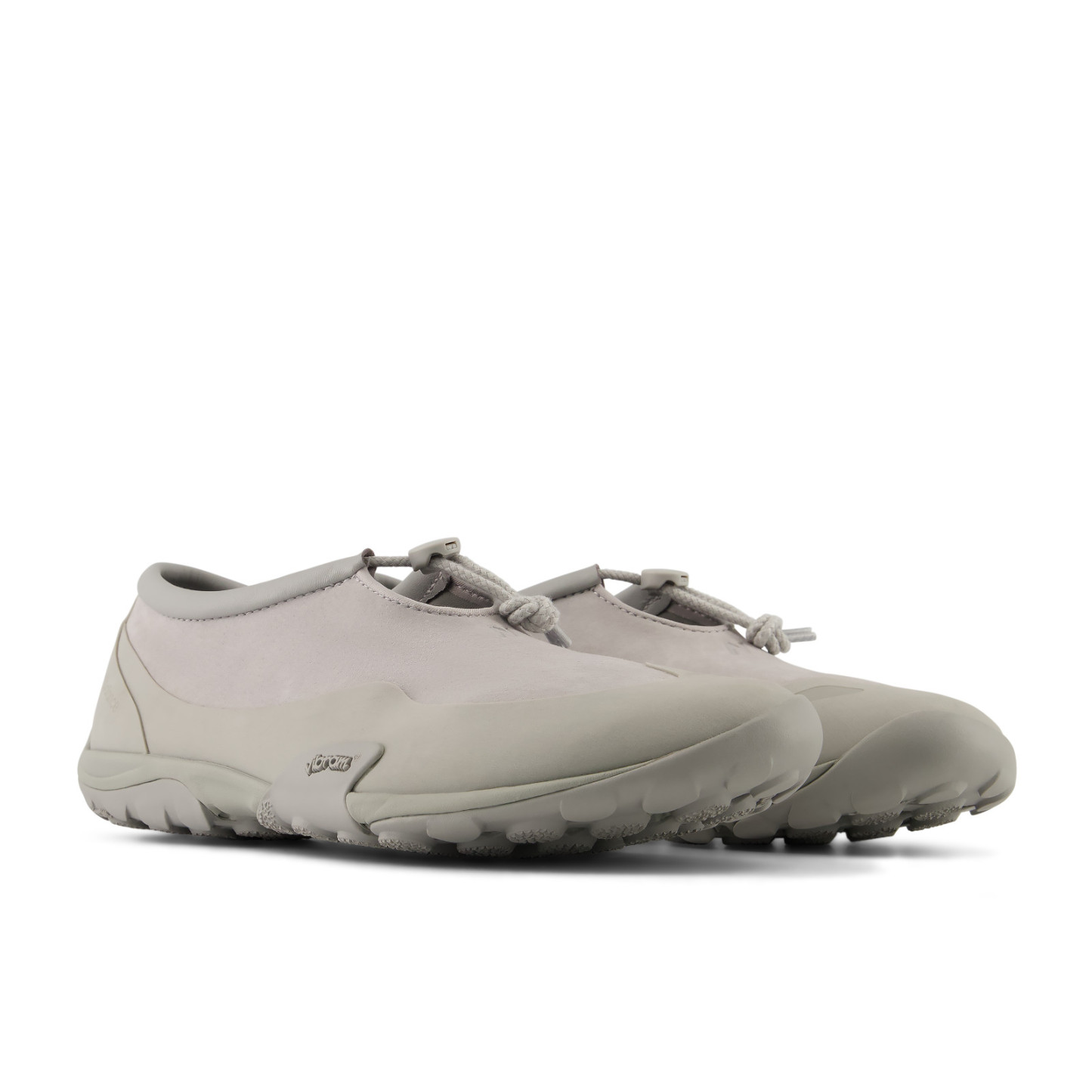 New Balance MT10 Gri Kadın Günlük Giyim MT10T8WQ - Gri