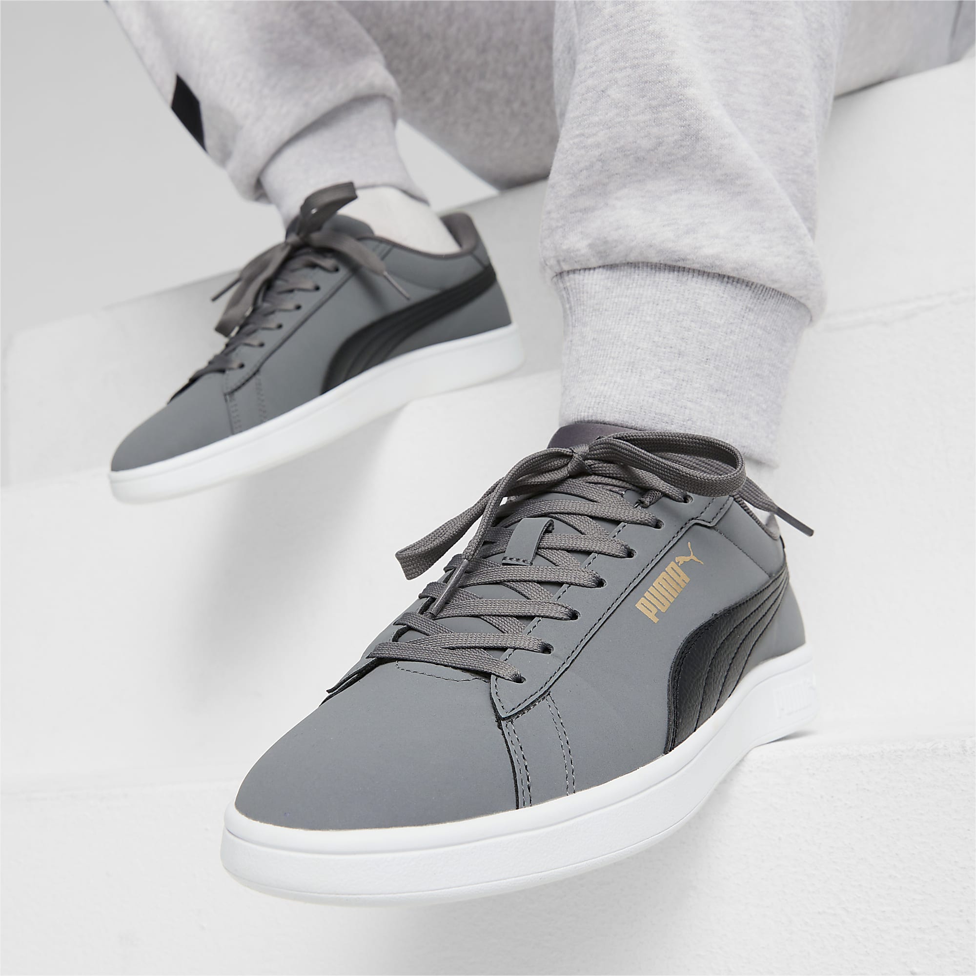 PUMA Smash 3.0 Buck Ayakkabı - Cool Dark Gray-PUMA Black-PUMA Gold-PUMA White - 392336_02 - Görsel 2