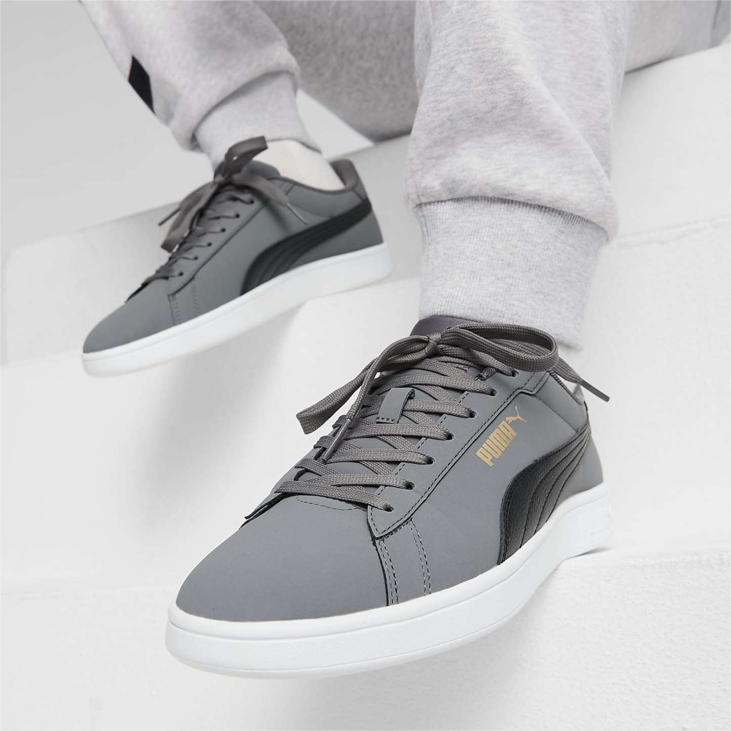 PUMA Smash 3.0 Buck Ayakkabı - Cool Dark Gray-PUMA Black-PUMA Gold-PUMA White - 392336_02 - Görsel 2
