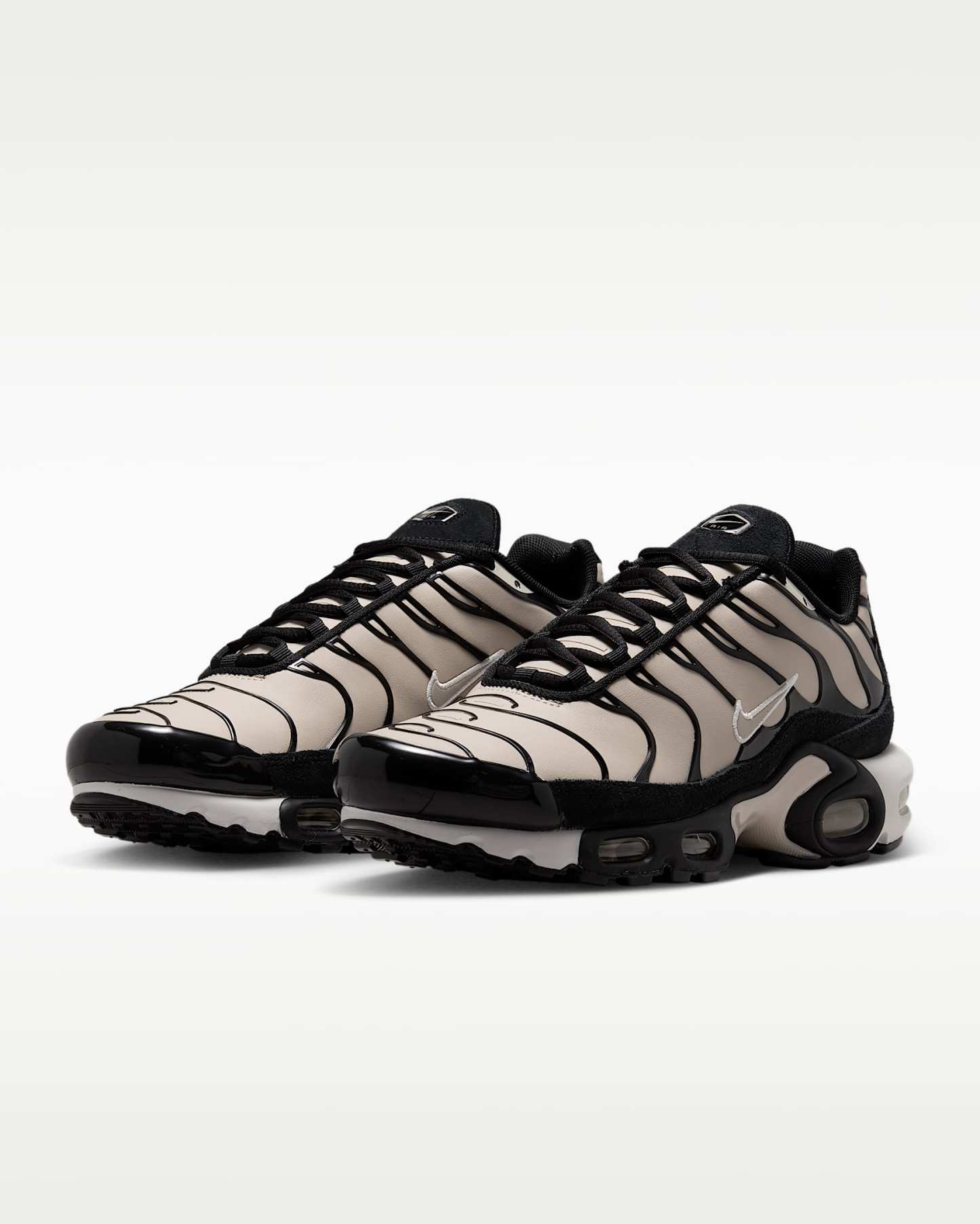 Nike Air Max Plus Kadın Ayakkabısı - Cream II/Summit White/Siyah